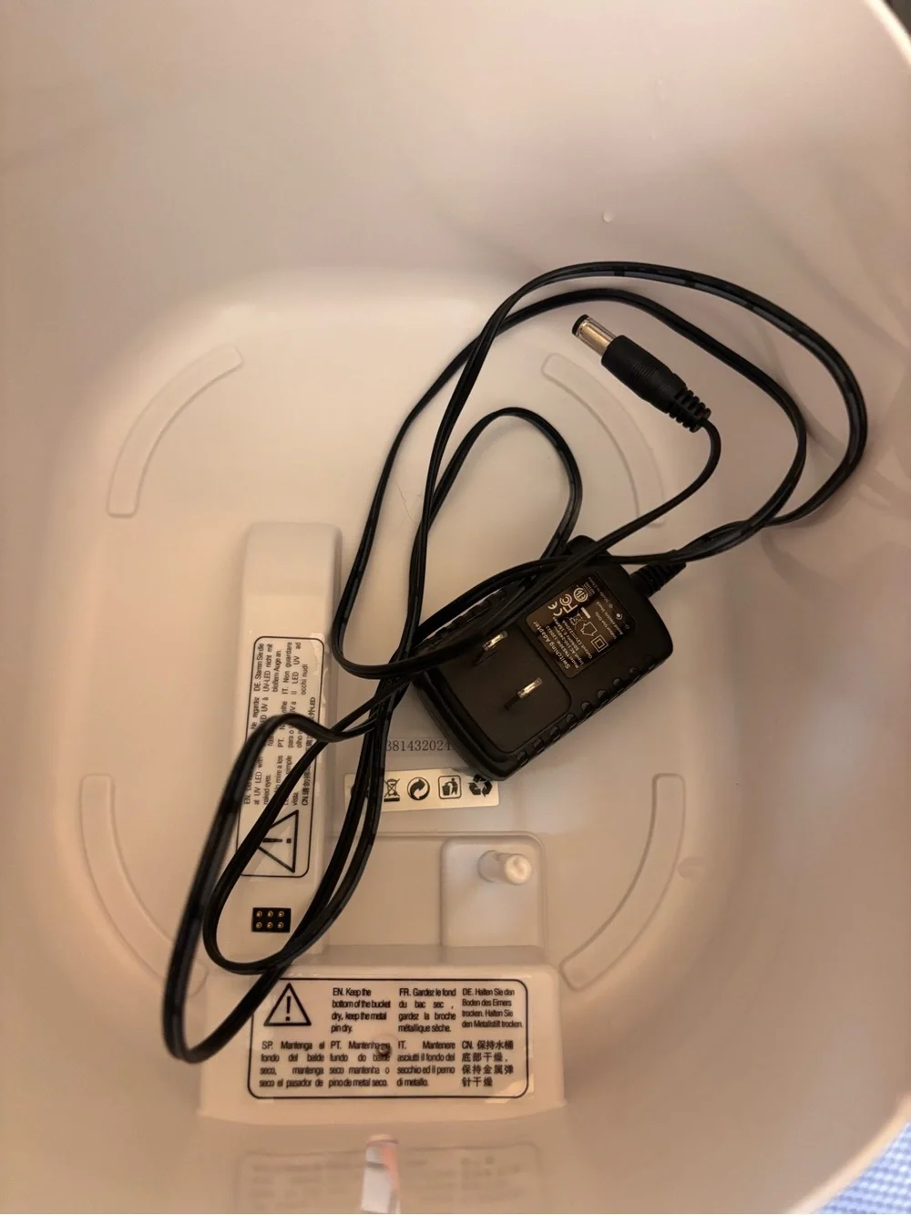 EveryYay Get Fresh Self Cleaning Per Water Fountain 3L UVC LED